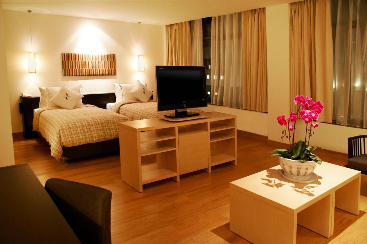 Four Points By Sheraton لاسا المظهر الخارجي الصورة